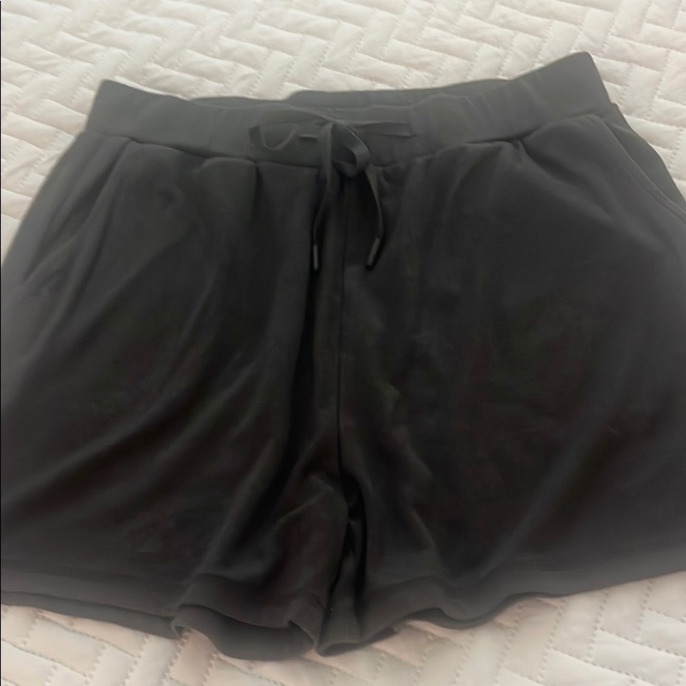 Women's Athletic Shorts in Black